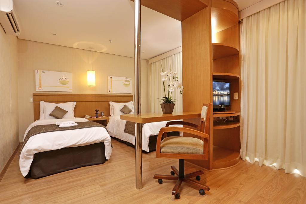 Astron Saint Charbel Suites & Life São Paulo Exteriör bild